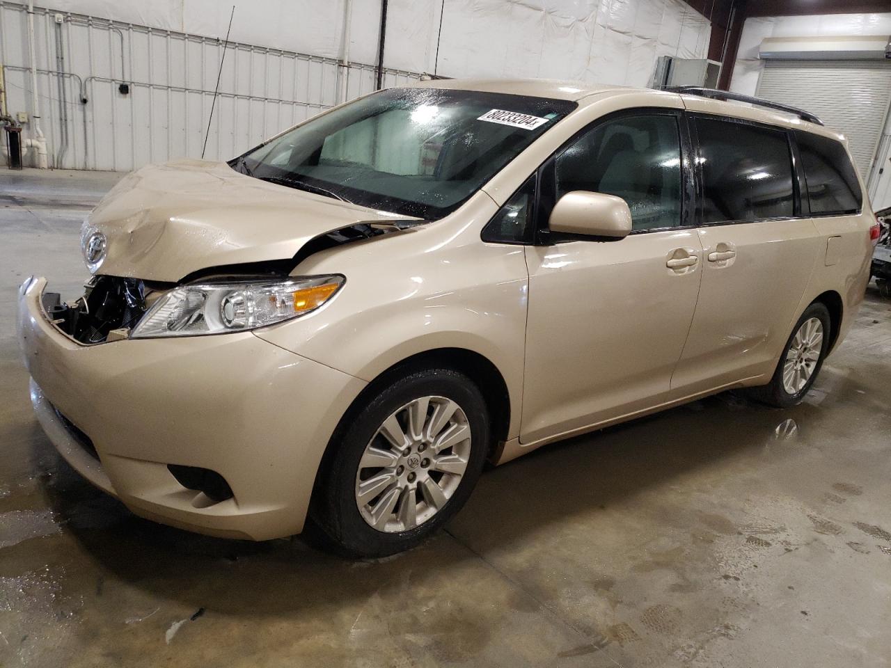 2014 Toyota Sienna VIN 5TDJK3DC7ES075710