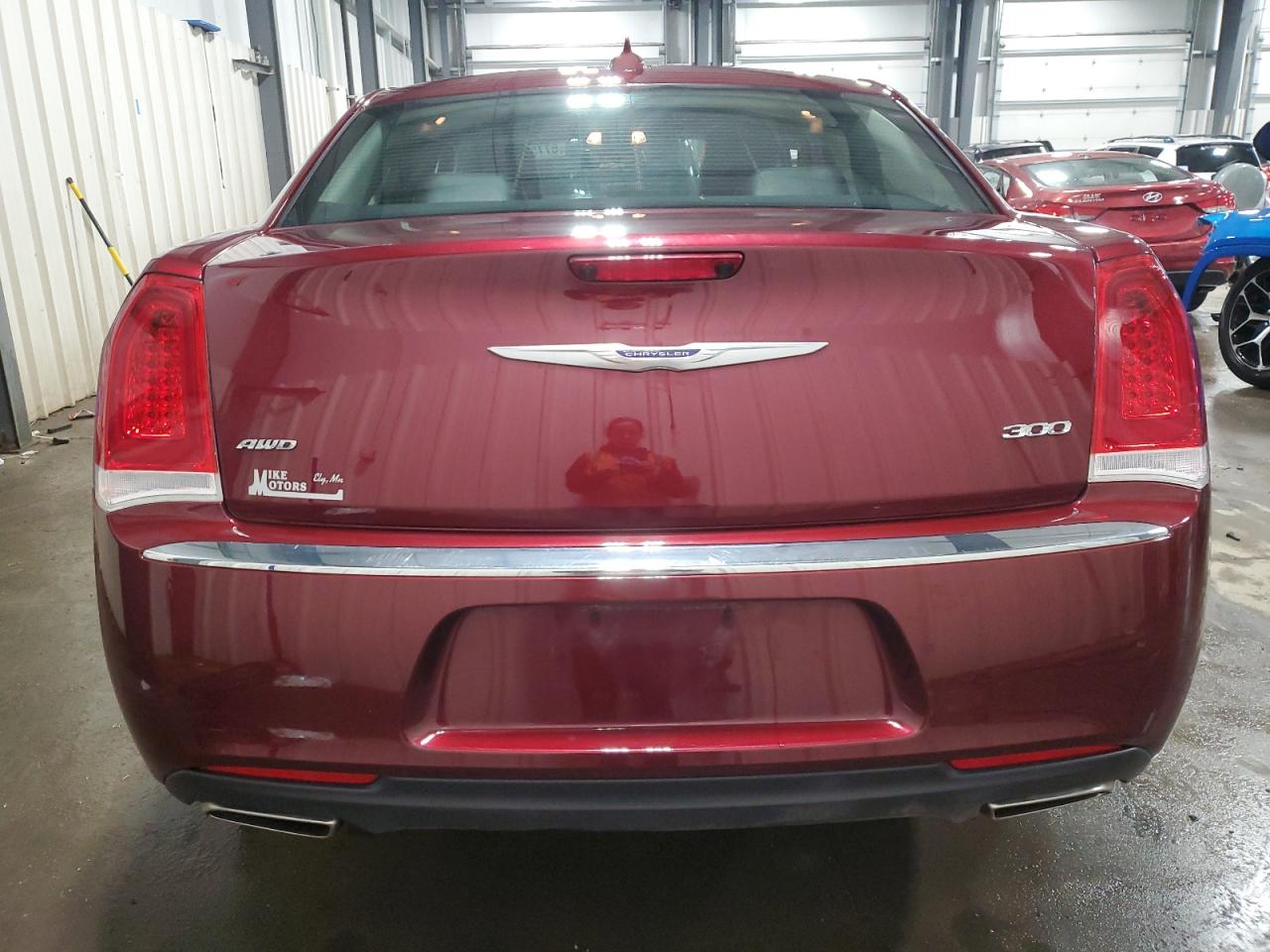 2019 Chrysler 300 VIN 2C3CCARG6KH737054 Copart auction photo, side / front end damage thumbnail 6