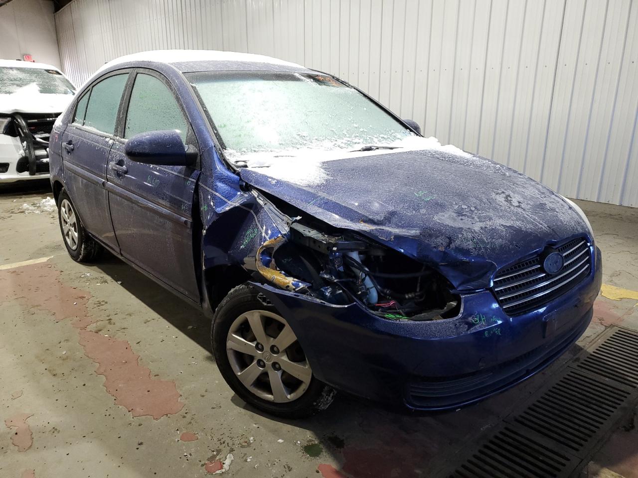 2009 Hyundai Accent VIN KMHCN46CX9U305353 Copart auction photo, front end / minor dent/scratches damage thumbnail 4