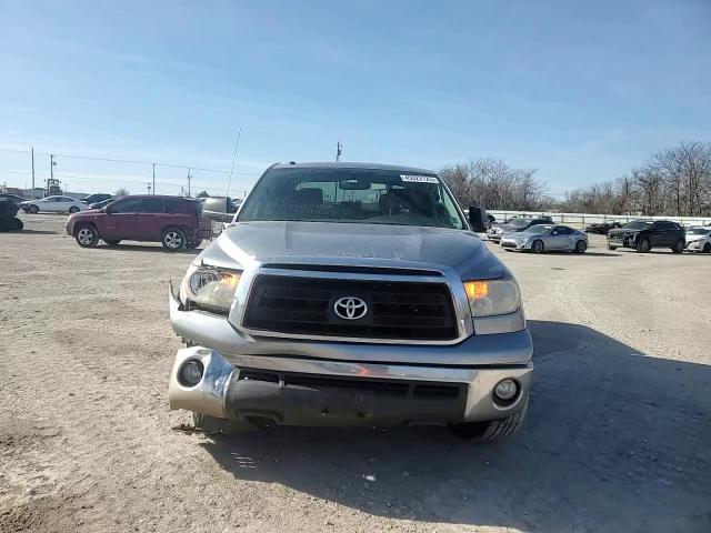 2013 Toyota Tundra VIN 5TFEY5F13DX139645 Copart auction photo, front end / minor dent/scratches damage thumbnail 11