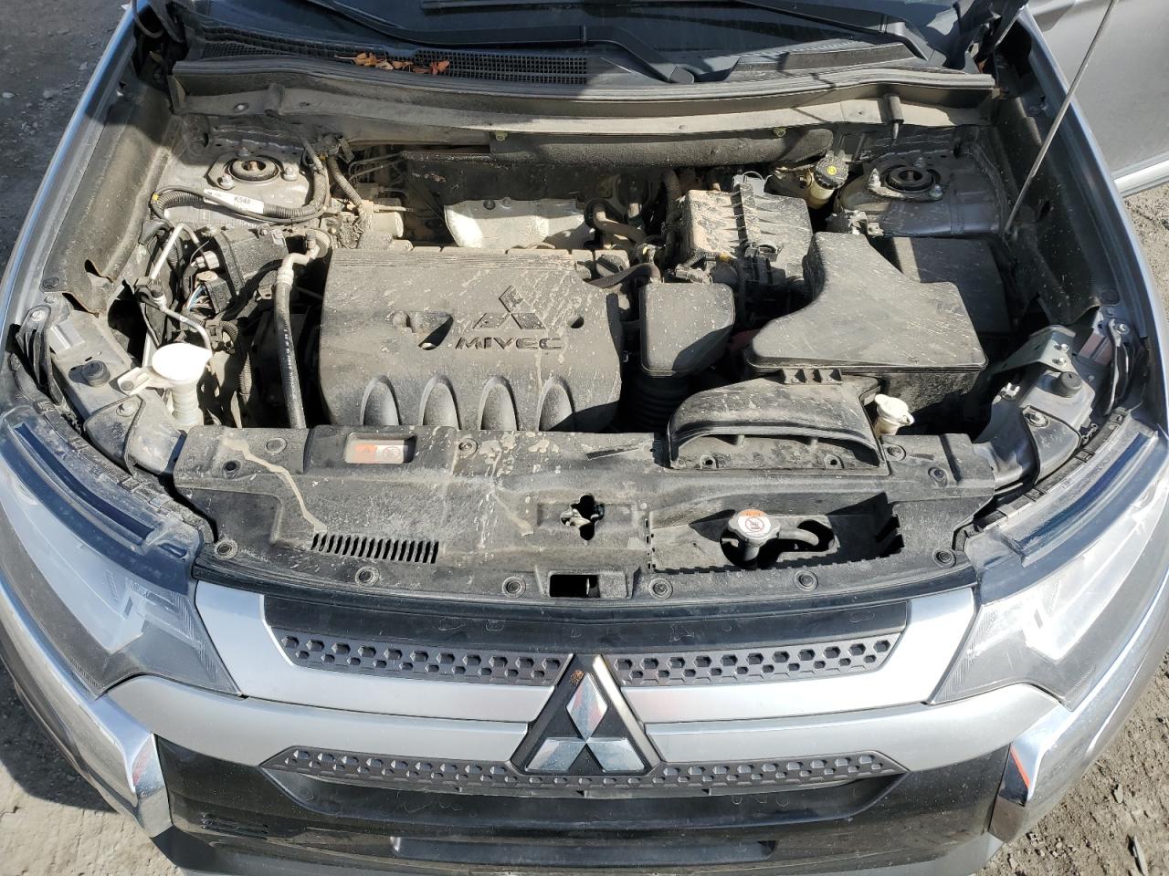 2019 Mitsubishi Outlander VIN JA4AZ3A30KZ046876 Copart auction photo, side damage thumbnail 12