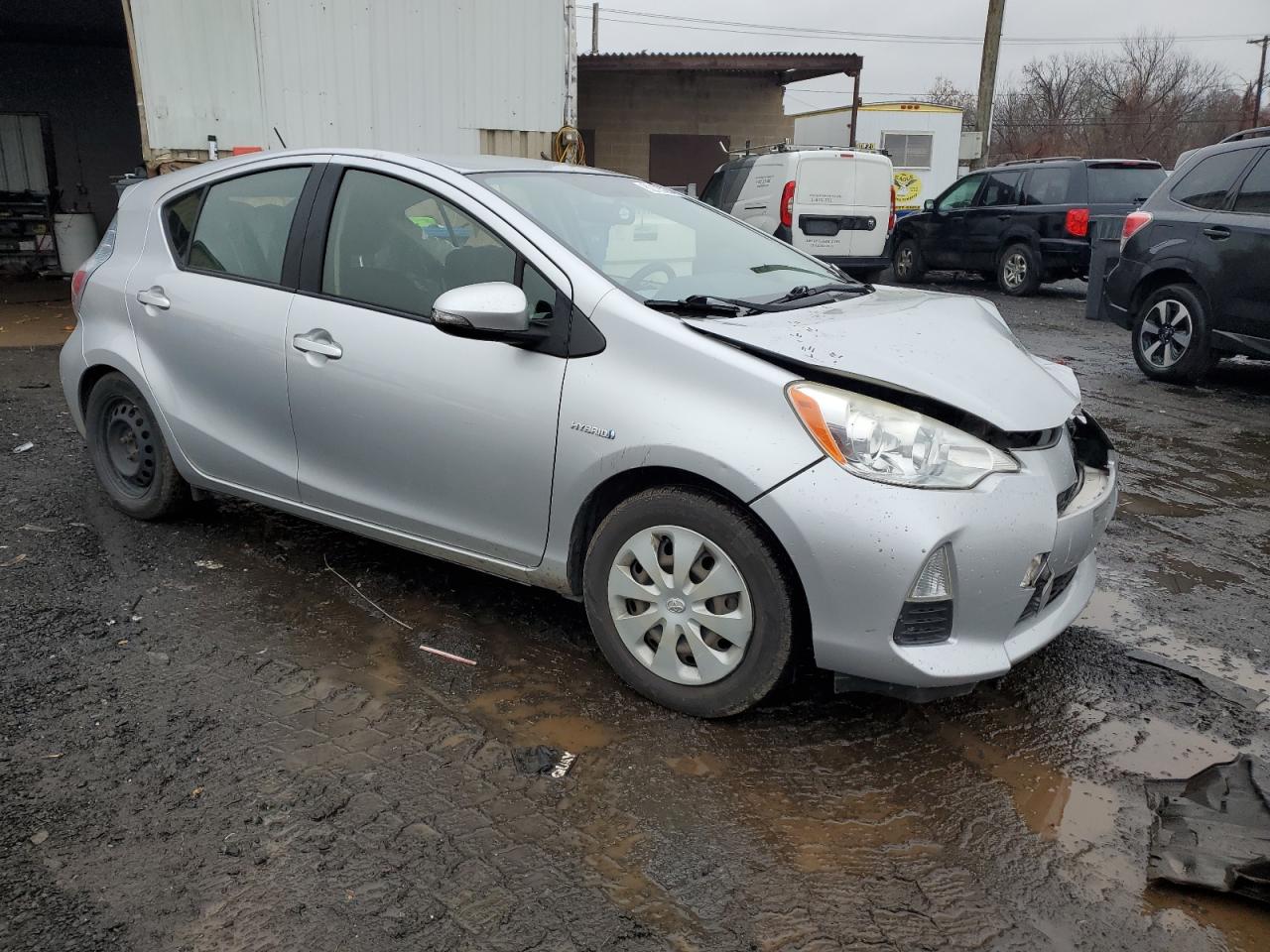 2012 Toyota Prius VIN JTDKDTB34C1522554 Copart auction photo, front end / minor dent/scratches damage thumbnail 4