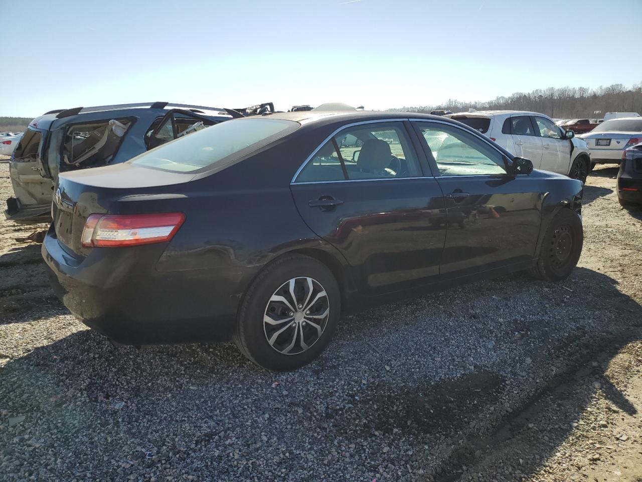 2011 Toyota Camry VIN 4T1BF3EK4BU700596 Copart auction photo, front end damage thumbnail 3