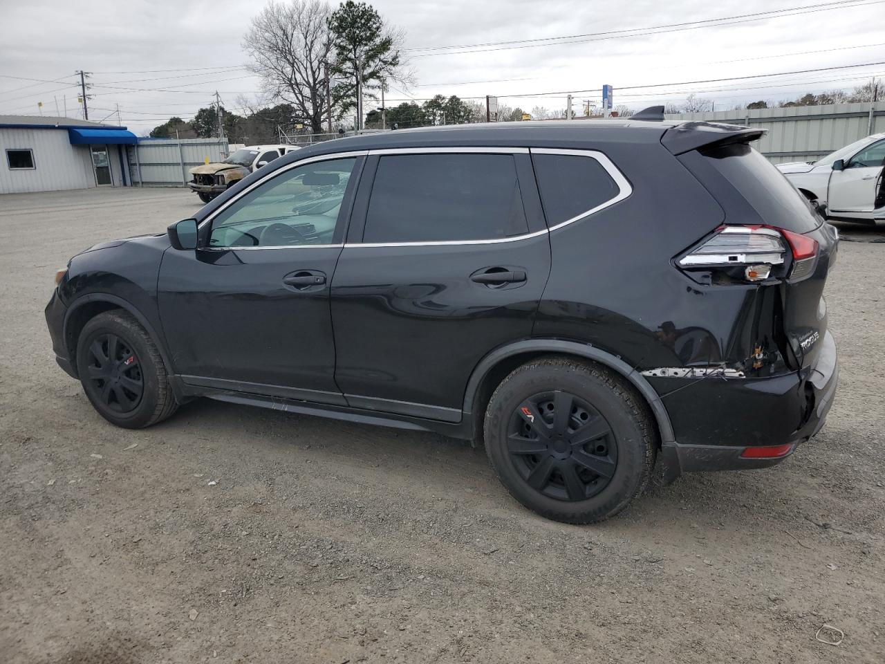 2017 Nissan Rogue VIN KNMAT2MT8HP598501 Copart auction photo, rear end / minor dent/scratches damage thumbnail 2