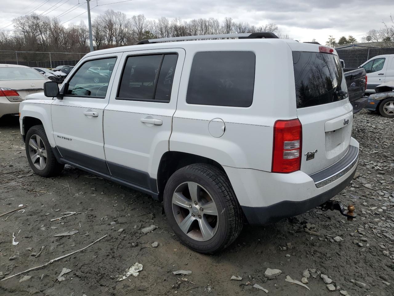 2016 Jeep Liberty (Patriot) VIN 1C4NJRFB2GD695861 Copart auction photo, front end damage thumbnail 2