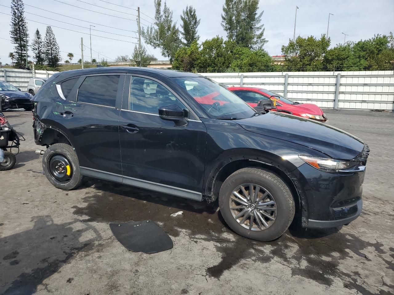 2020 Mazda CX-5 VIN JM3KFACM0L0864697 Copart auction photo, rear end / front end damage thumbnail 4
