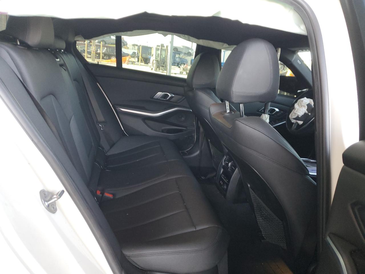 2020 BMW 3er VIN 3MW5R1J05L8B30878 Copart auction photo, front end / rear end damage thumbnail 10