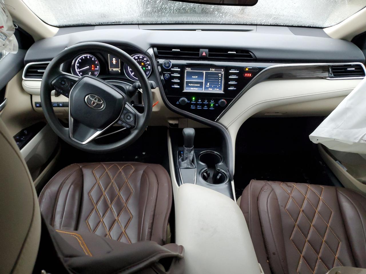 2018 Toyota Camry VIN 4T1B11HK0JU138418 Copart auction photo, side / hail damage thumbnail 8