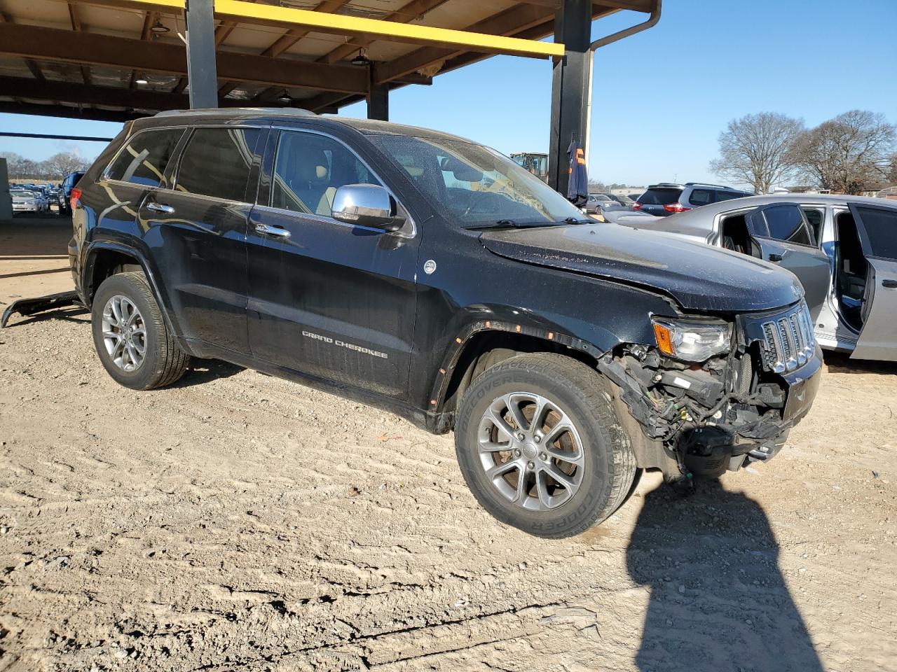 2015 Jeep Grand Cherokee VIN 1C4RJFCG7FC232358 Copart auction photo, front end damage thumbnail 4