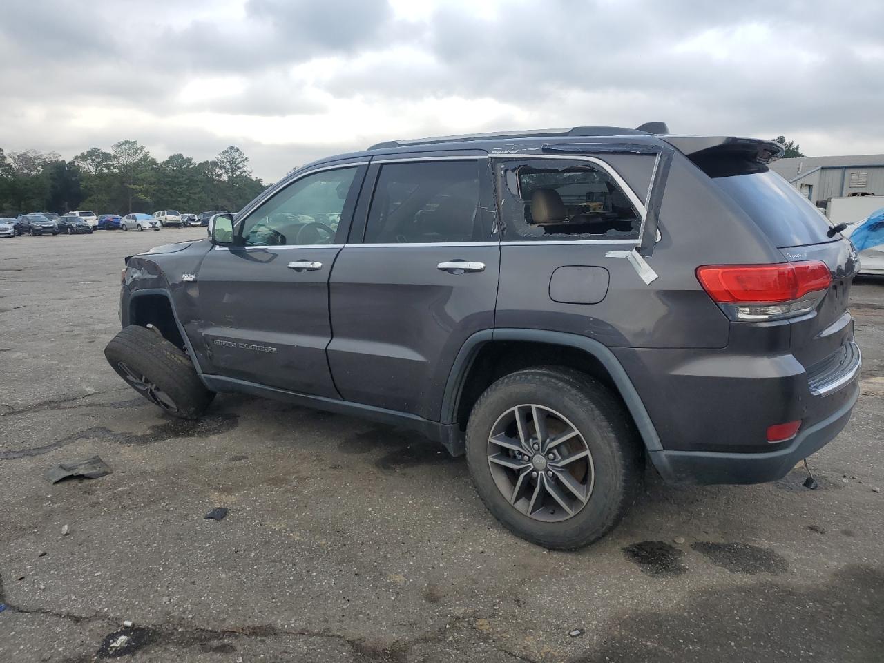 2017 Jeep Grand Cherokee VIN 1C4RJEBG9HC779064 Copart auction photo, front end / undercarriage damage thumbnail 2