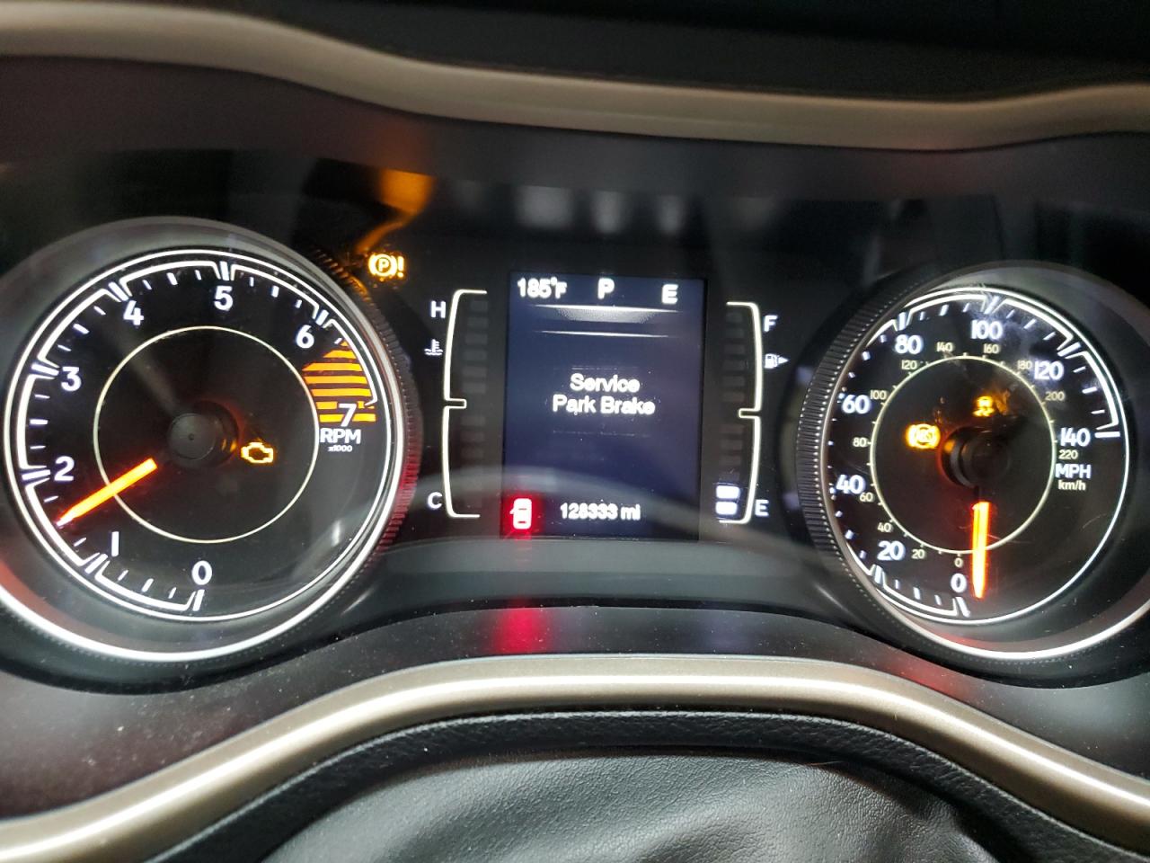 2016 Jeep Grand Cherokee VIN 1C4PJMCB8GW109023 Copart auction photo, front end / minor dent/scratches damage thumbnail 9