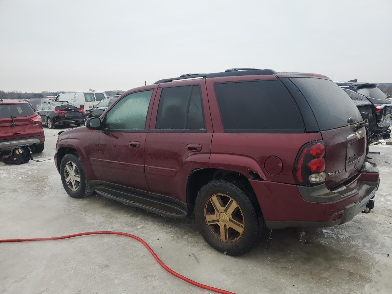 2005 Chevrolet TrailBlazer VIN 1GNDT13S652261891 Copart auction photo, rear end damage thumbnail 2