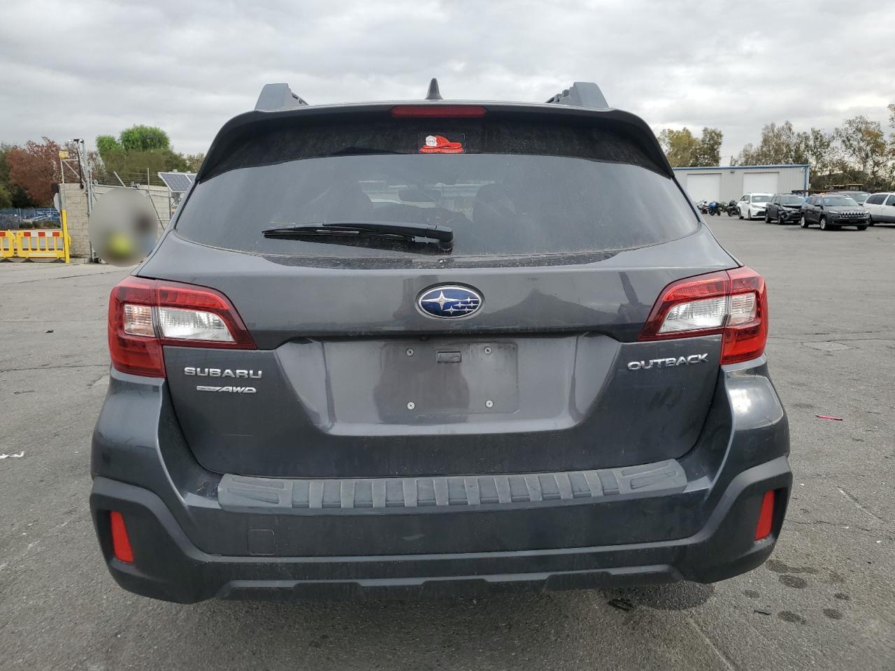 2018 Subaru Outback VIN 4S4BSAFC7J3297709 Copart auction photo, front end / side damage thumbnail 6