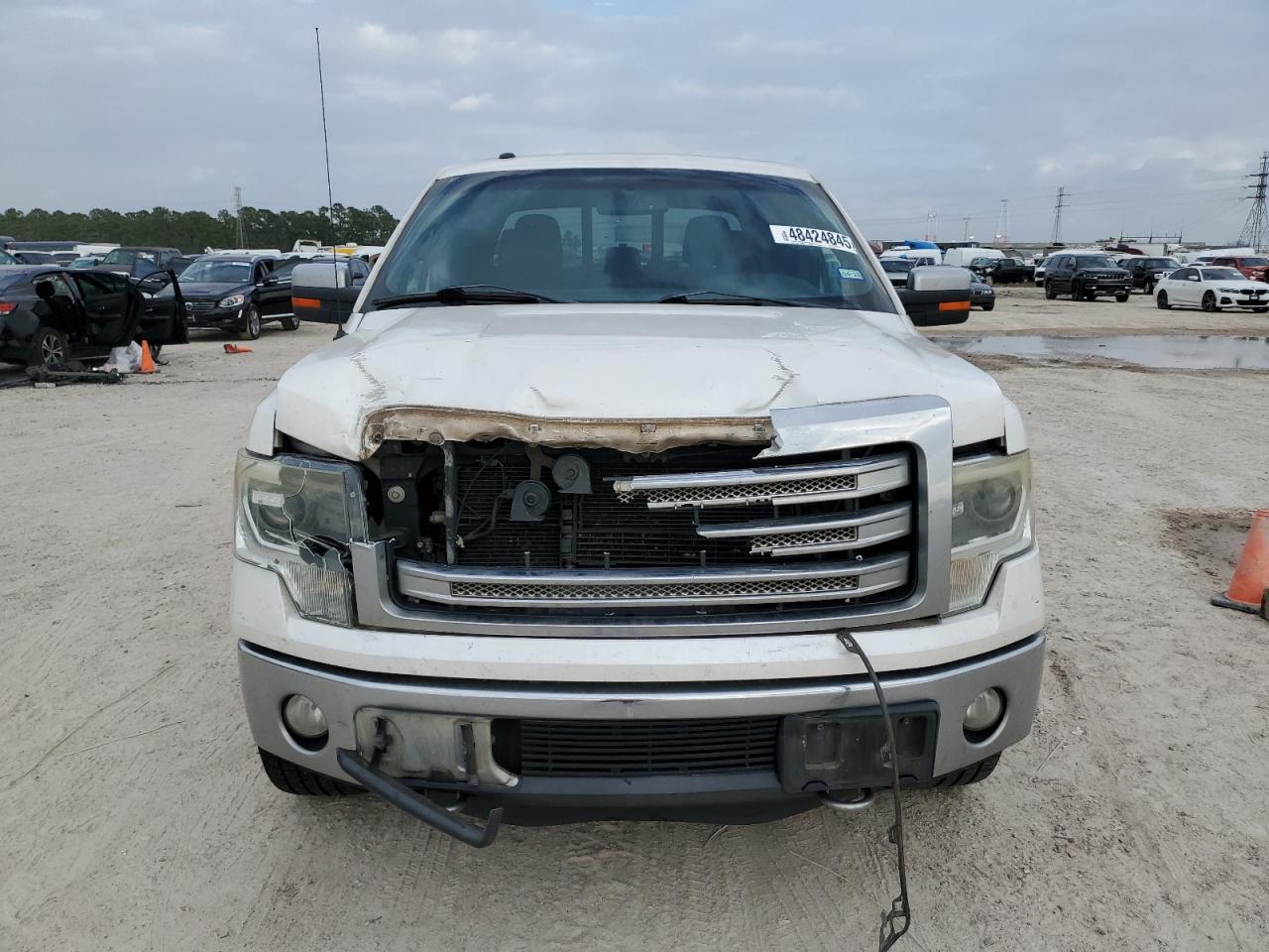 2013 Ford F-150 VIN 1FTFW1ET8DKF52731 Copart auction photo, front end / minor dent/scratches damage thumbnail 5