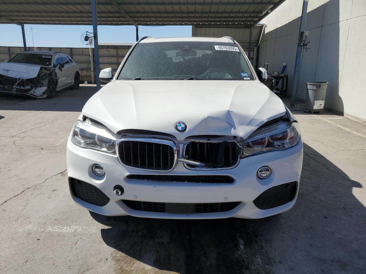 2018 BMW X5 VIN 5UXKR2C54J0X08804 Copart auction photo, front end / rear end damage thumbnail 5