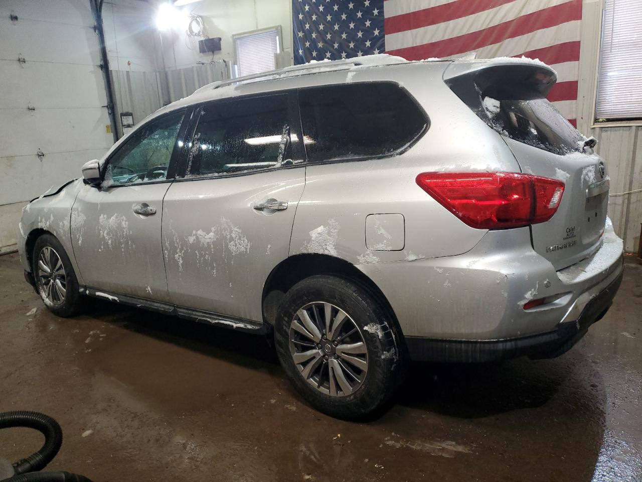 2019 Nissan Pathfinder VIN 5N1DR2MM7KC619238 Copart auction photo, front end / undercarriage damage thumbnail 2