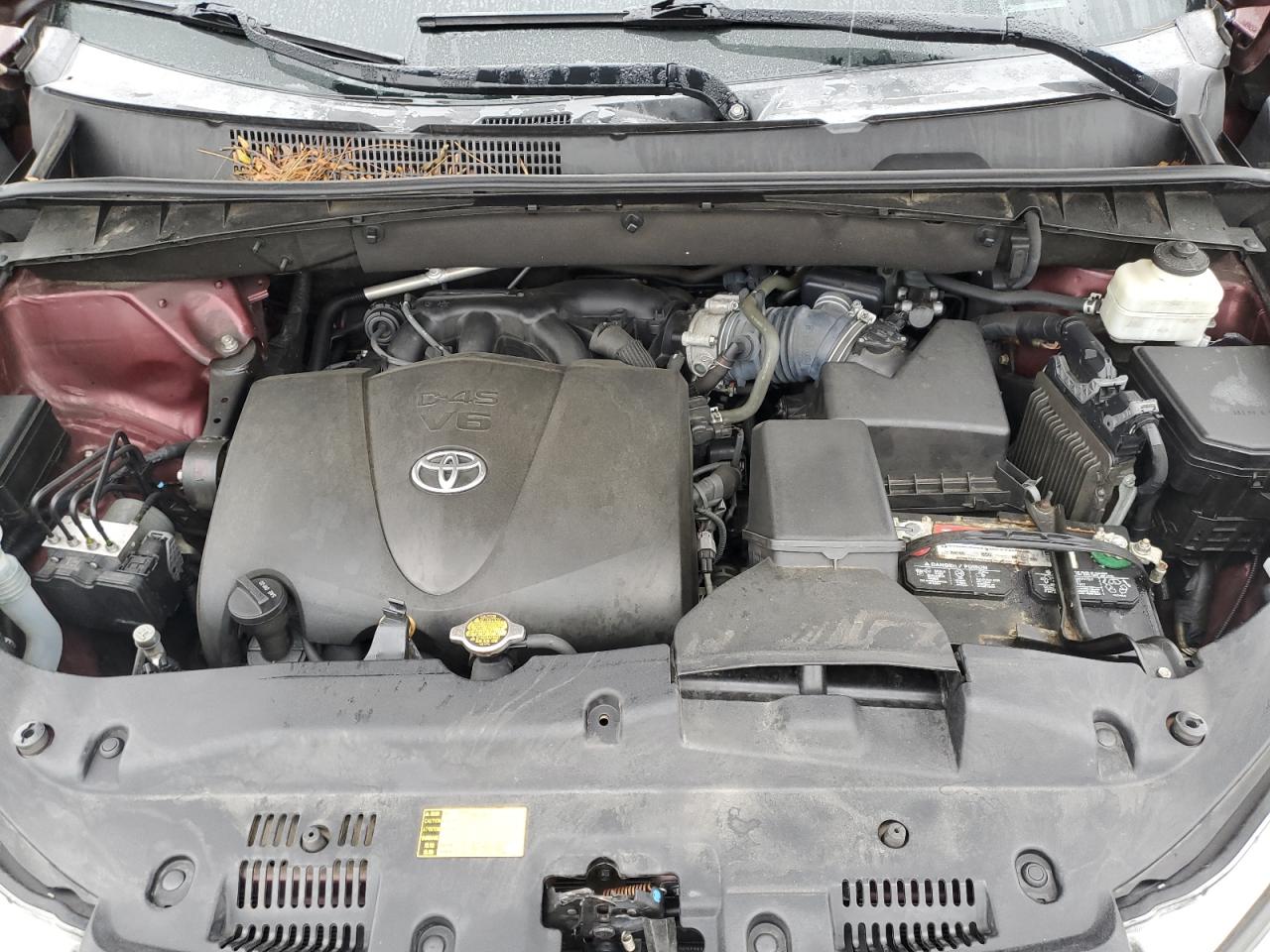 2017 Toyota Highlander VIN 5TDBZRFH5HS414612 Copart auction photo, side / minor dent/scratches damage thumbnail 12