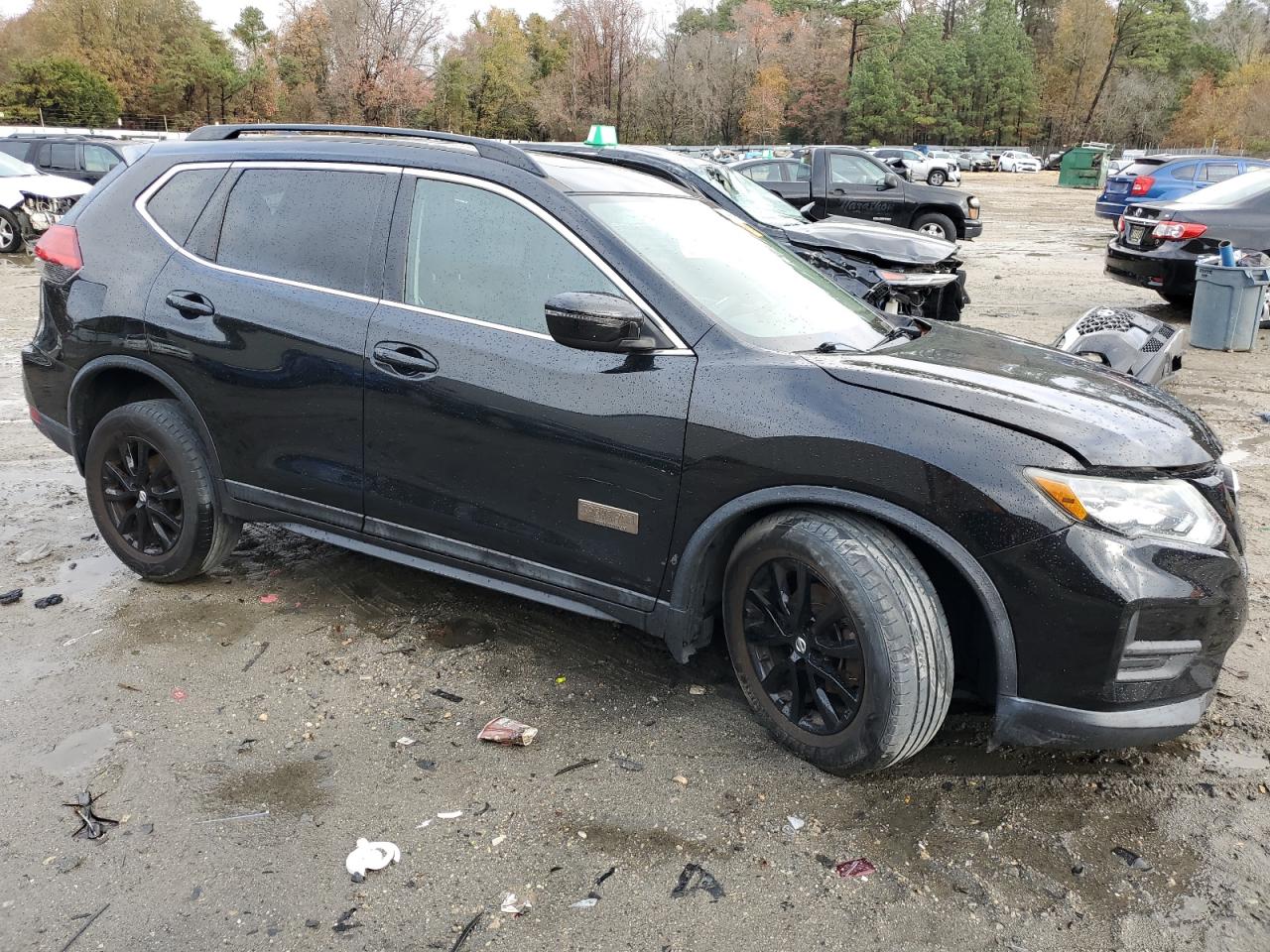 2017 Nissan Rogue VIN 5N1AT2MV9HC758034 Copart auction photo, front end / undercarriage damage thumbnail 4