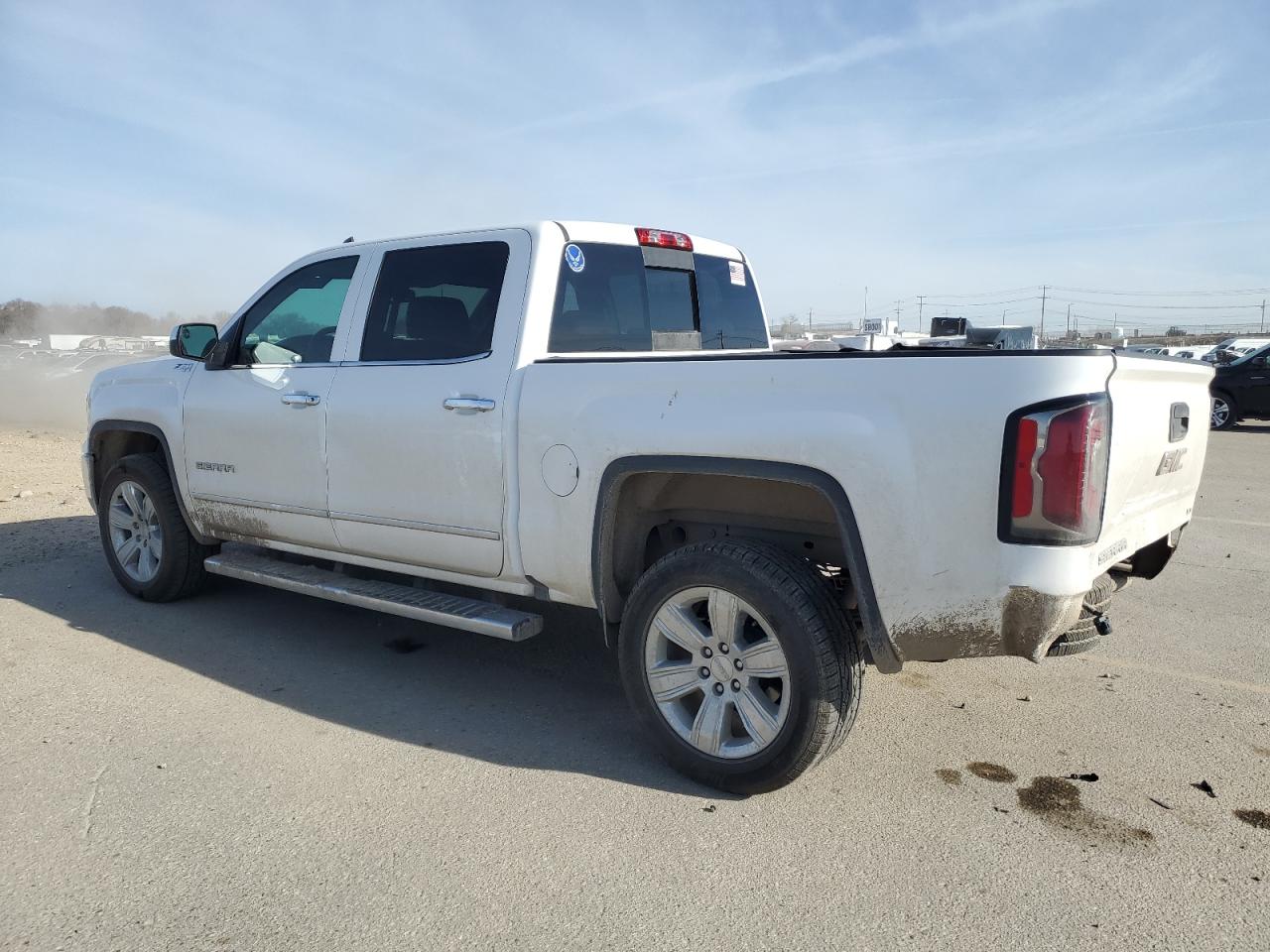 2018 GMC Sierra VIN 3GTU2NEC0JG359258 Copart auction photo, rear end damage thumbnail 2