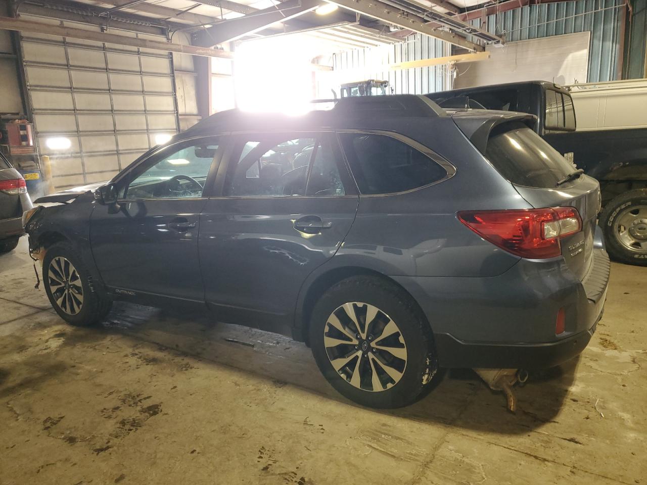 2017 Subaru Outback VIN 4S4BSANC7H3249638 Copart auction photo, front end / minor dent/scratches damage thumbnail 2