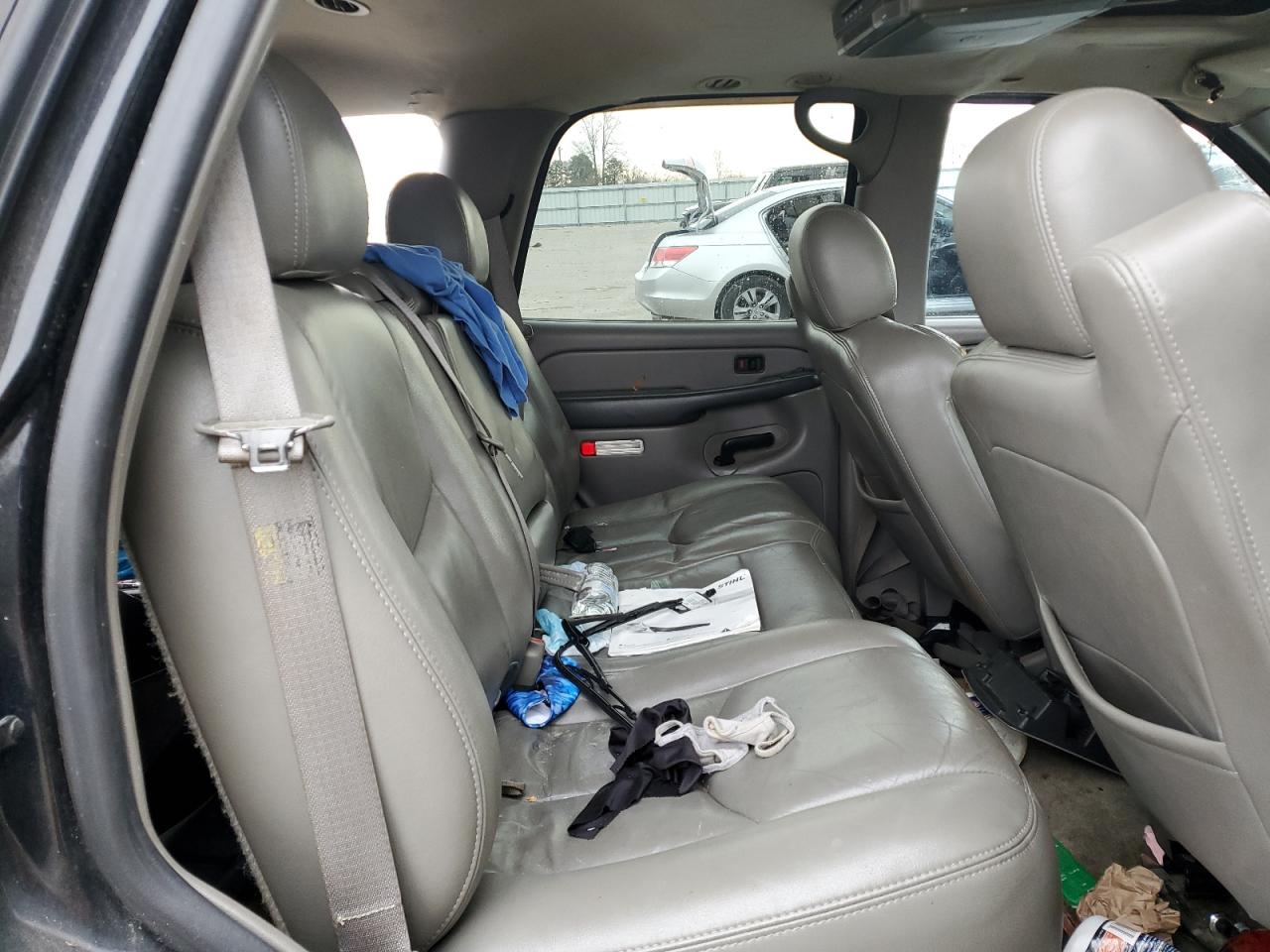 2003 Chevrolet Tahoe VIN 1GNEK13T03R124255 Copart auction photo, all over damage thumbnail 11