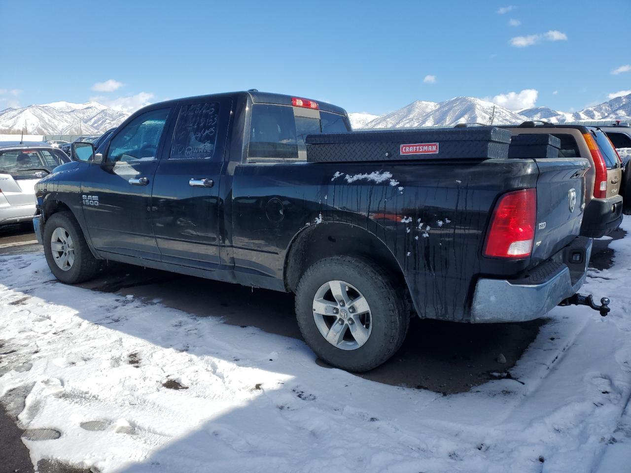 2018 RAM 1500 VIN 1C6RR7GG2JS120453 Copart auction photo, front end / side damage thumbnail 2