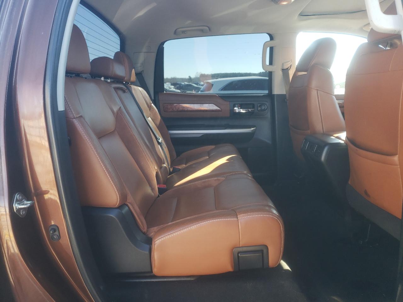 2014 Toyota Tundra VIN 5TFAW5F11EX364068 Copart auction photo, all over damage thumbnail 11