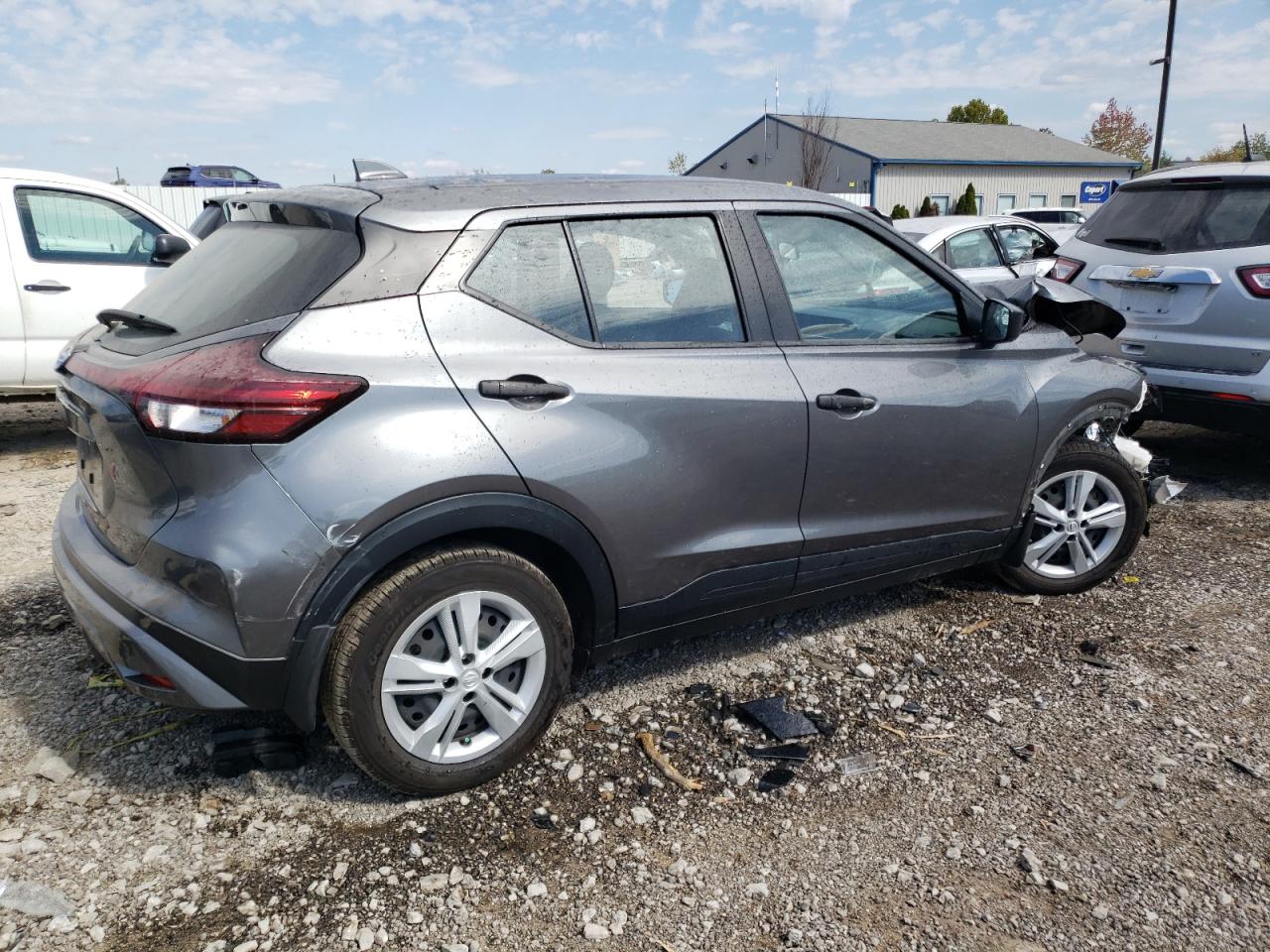 2021 Nissan Kicks VIN 3N1CP5BV4ML503279 Copart auction photo, front end damage thumbnail 3