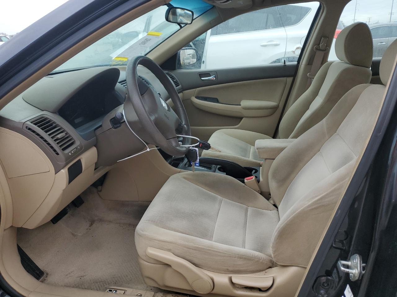 2005 Honda Accord VIN 3HGCM56425G713544 Copart auction photo, rear end damage thumbnail 7