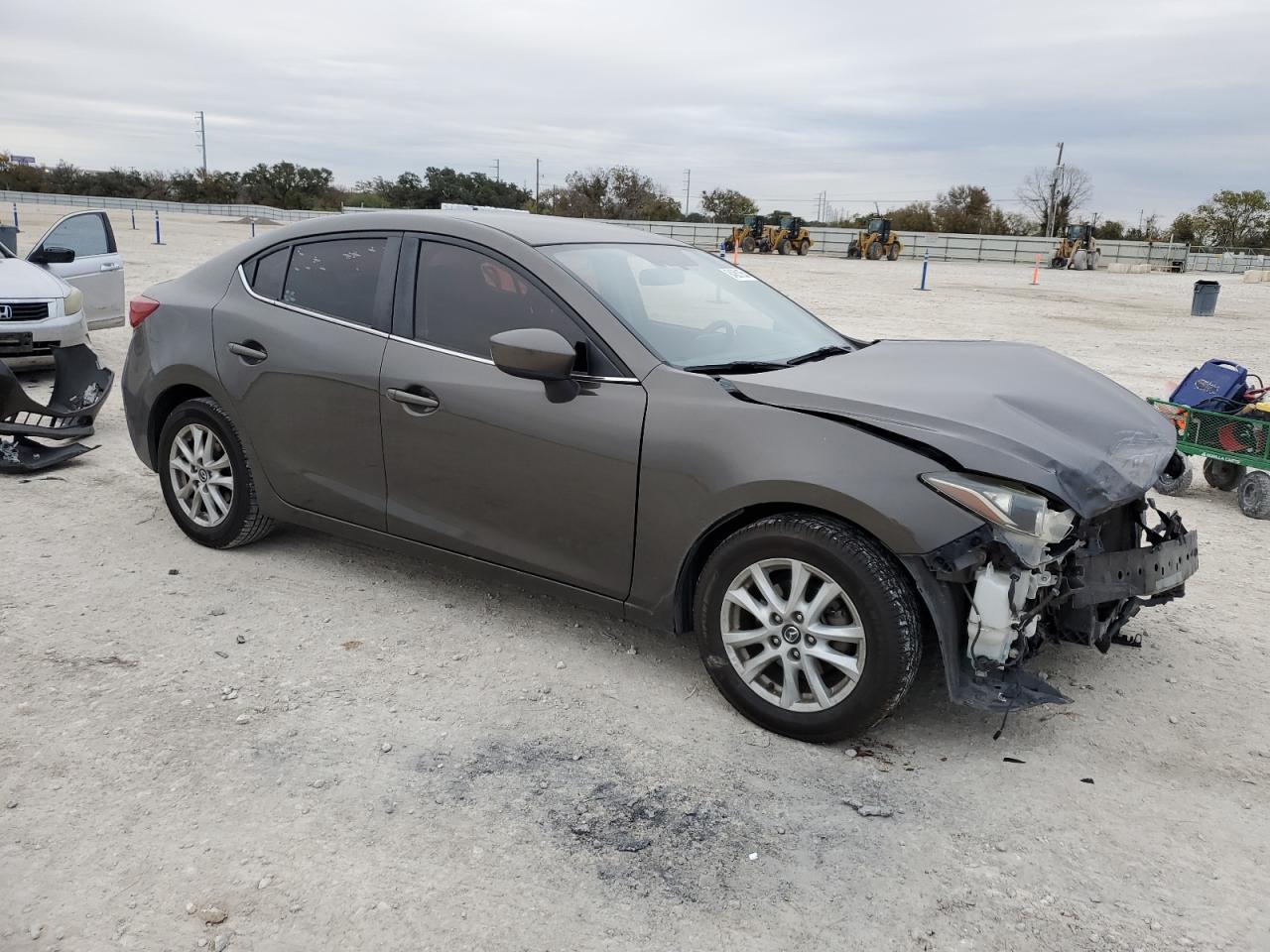 2016 Mazda 3 VIN JM1BM1U70G1325410 Copart auction photo, front end damage thumbnail 4