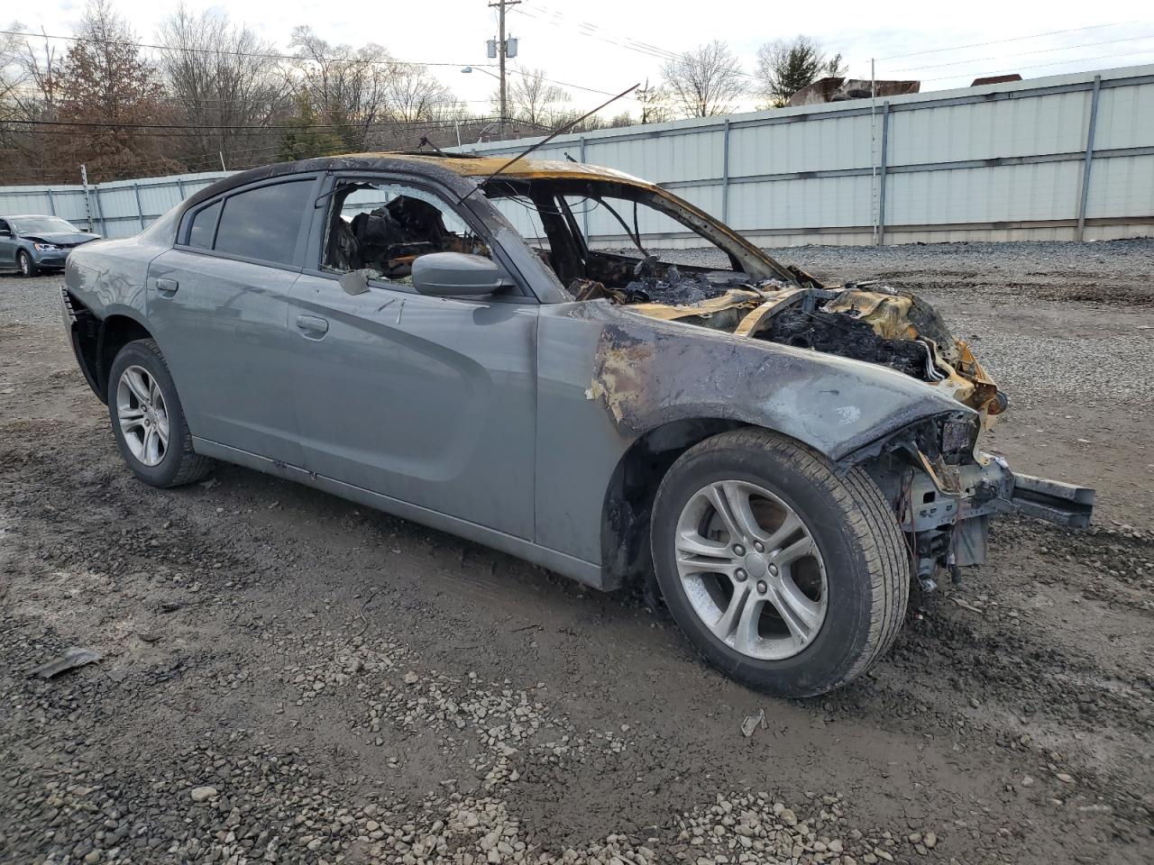 2019 Dodge Charger VIN 2C3CDXBG6KH695642 Copart auction photo, burn damage thumbnail 4