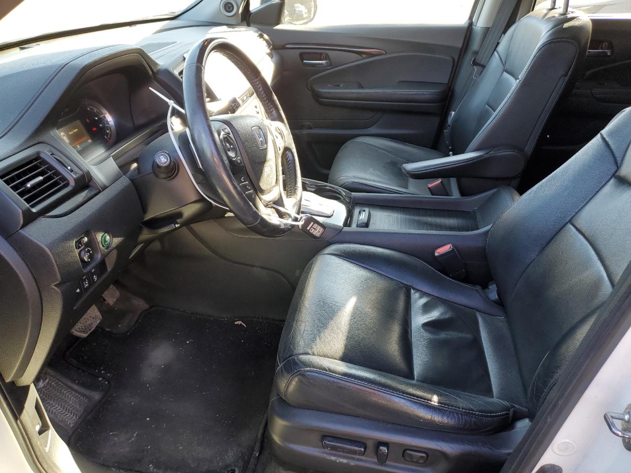 2017 Honda Pilot VIN 5FNYF6H93HB062772 Copart auction photo, rear end / front end damage thumbnail 7