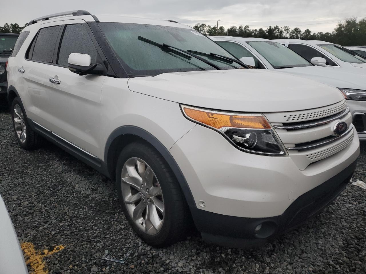 2013 Ford Explorer VIN 1FM5K7F86DGA24544 Copart auction photo, water/flood damage thumbnail 4