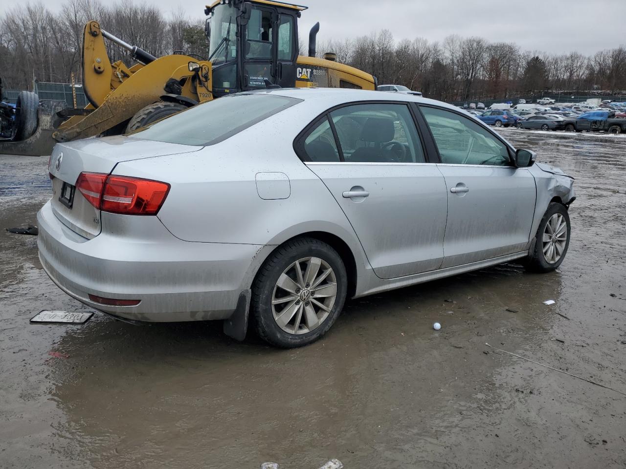 2015 Volkswagen Jetta VIN 3VWD17AJ7FM289329 Copart auction photo, front end damage thumbnail 3