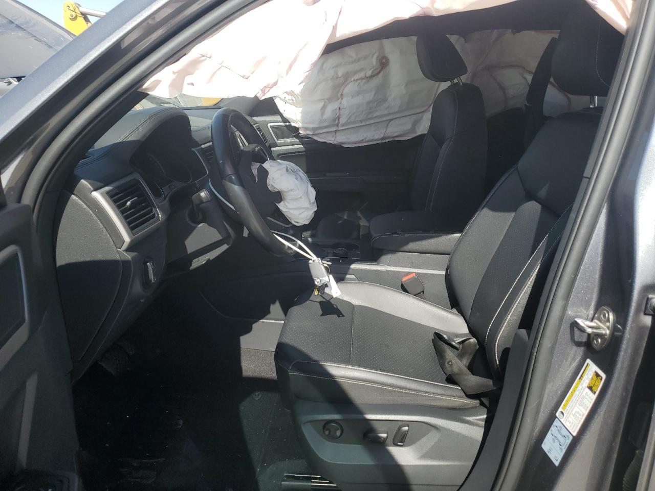 2020 Volkswagen Atlas VIN 1V21E2CAXLC226750 Copart auction photo, front end / side damage thumbnail 7