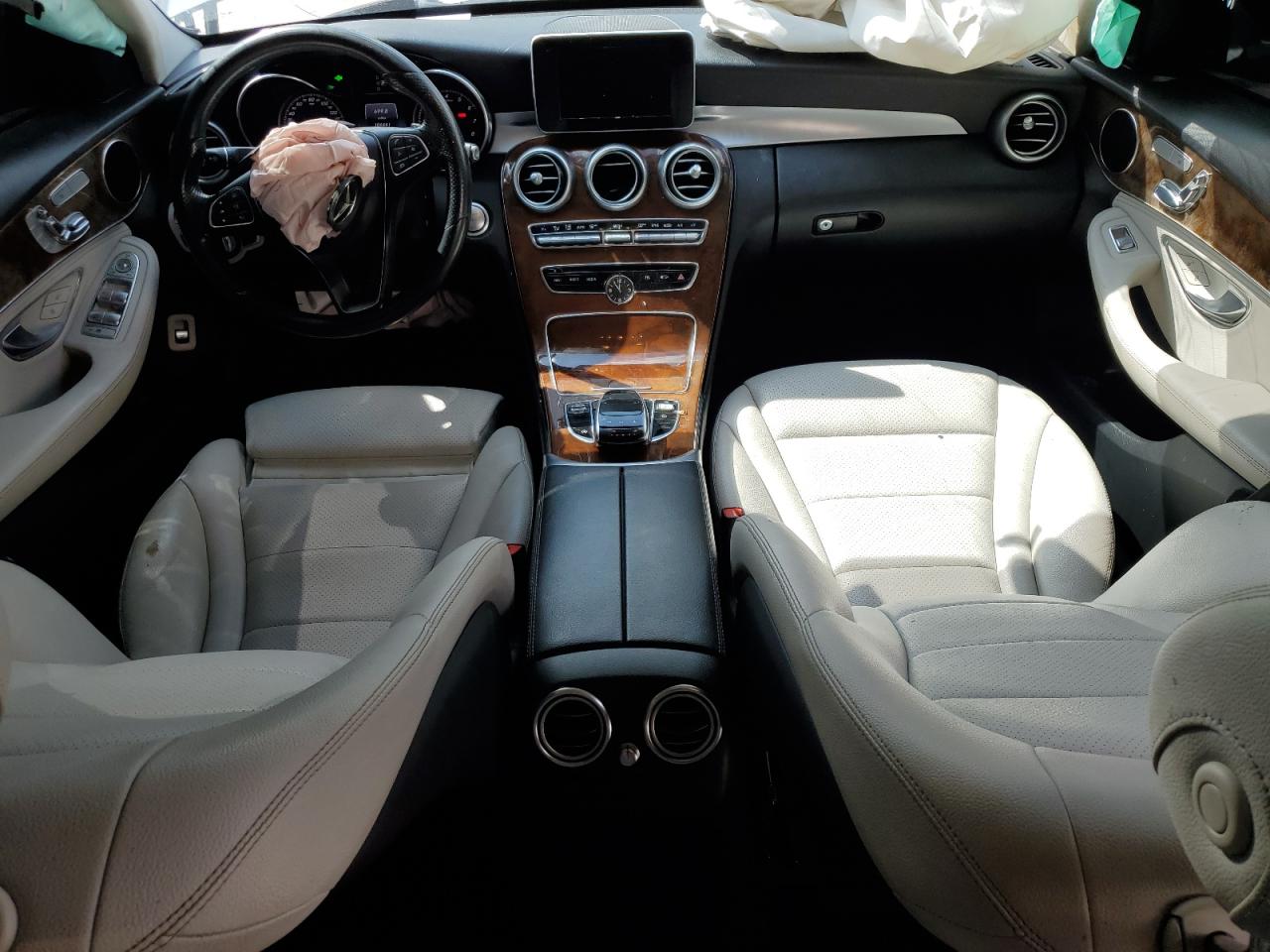 2015 Mercedes-Benz C-klasse VIN 55SWF4JB2FU070933 Copart auction photo, front end damage thumbnail 8