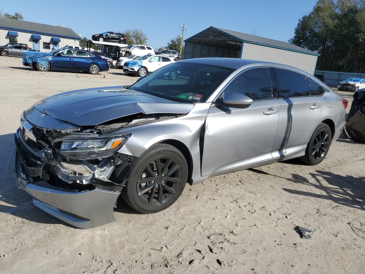 2022 Honda Accord VIN 1HGCV1F17NA046822