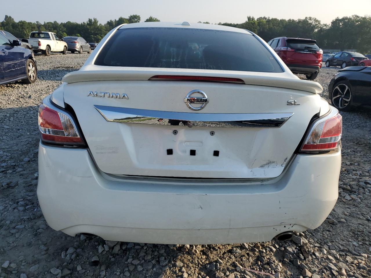 2015 Nissan Altima VIN 1N4AL3AP0FC261182 Copart auction photo, rear end / front end damage thumbnail 6