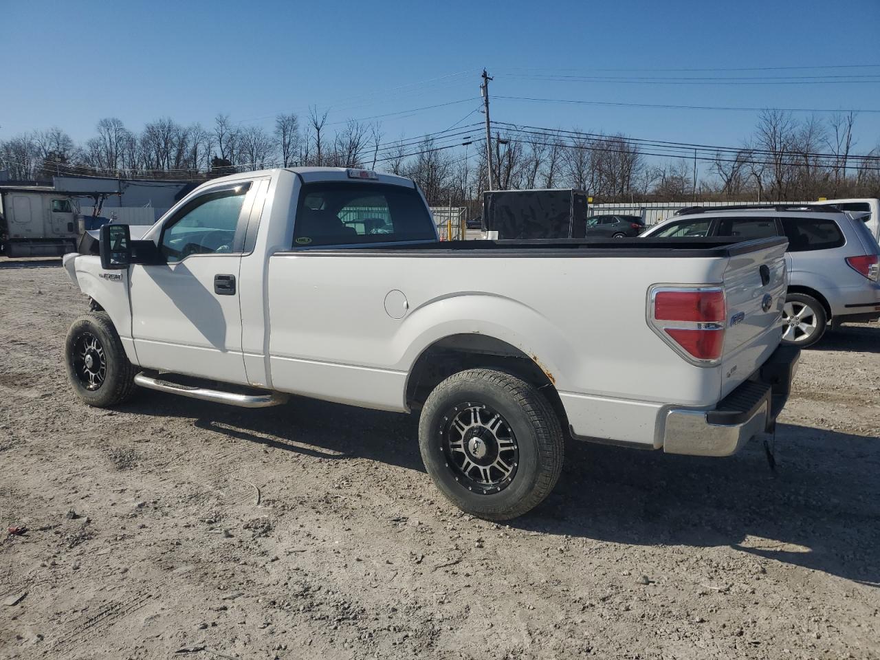 2013 Ford F-150 VIN 1FTNF1CF7DKF15971 Copart auction photo, front end / minor dent/scratches damage thumbnail 2