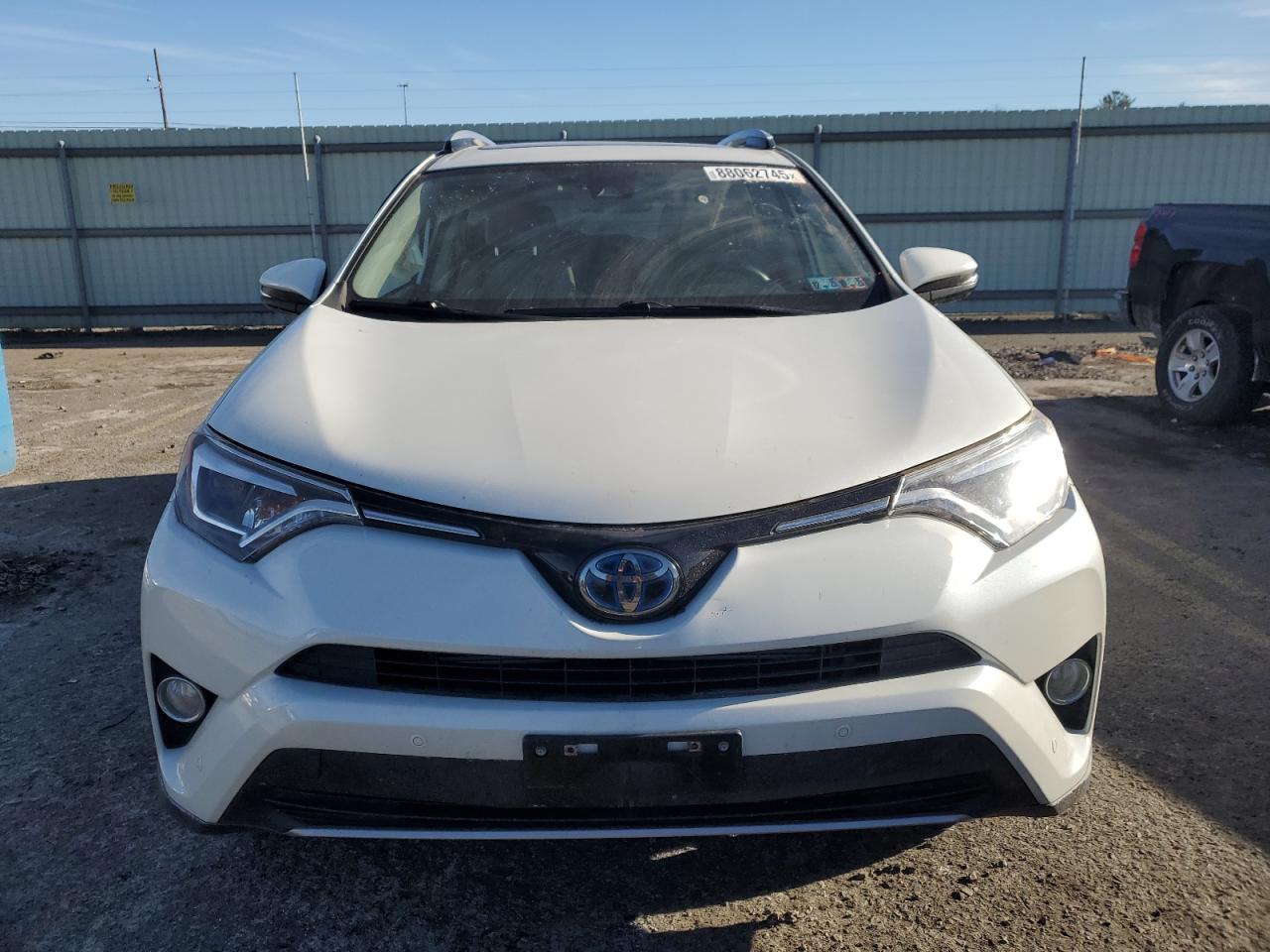 2018 Toyota RAV 4 VIN JTMDJREV0JD254647 Copart auction photo, side / rear end damage thumbnail 5