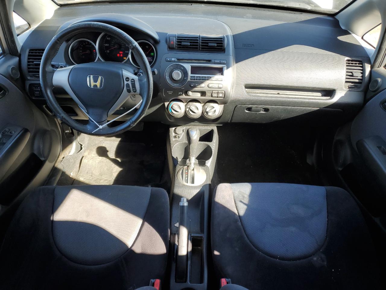 2008 Honda Fit VIN JHMGD386X8S064333 Copart auction photo, front end / minor dent/scratches damage thumbnail 8