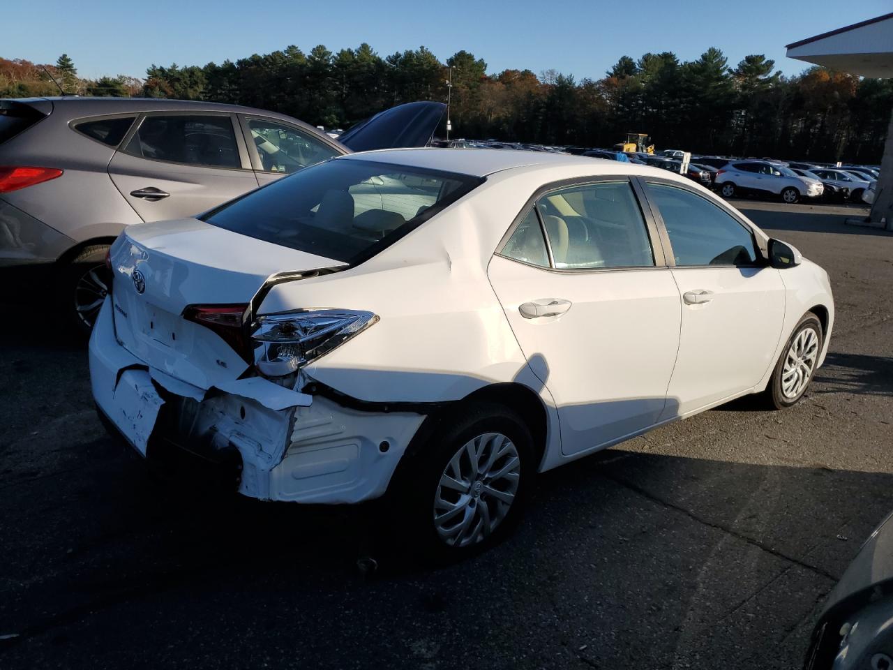 2018 Toyota Corolla VIN 2T1BURHE2JC984406 Copart auction photo, rear end damage thumbnail 3