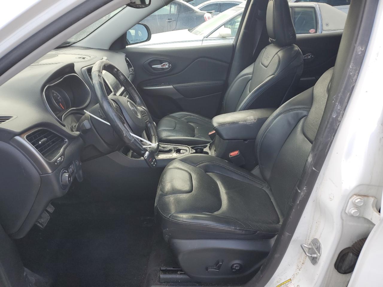 2019 Jeep Grand Cherokee VIN 1C4PJMDN6KD133740 Copart auction photo, front end damage thumbnail 7