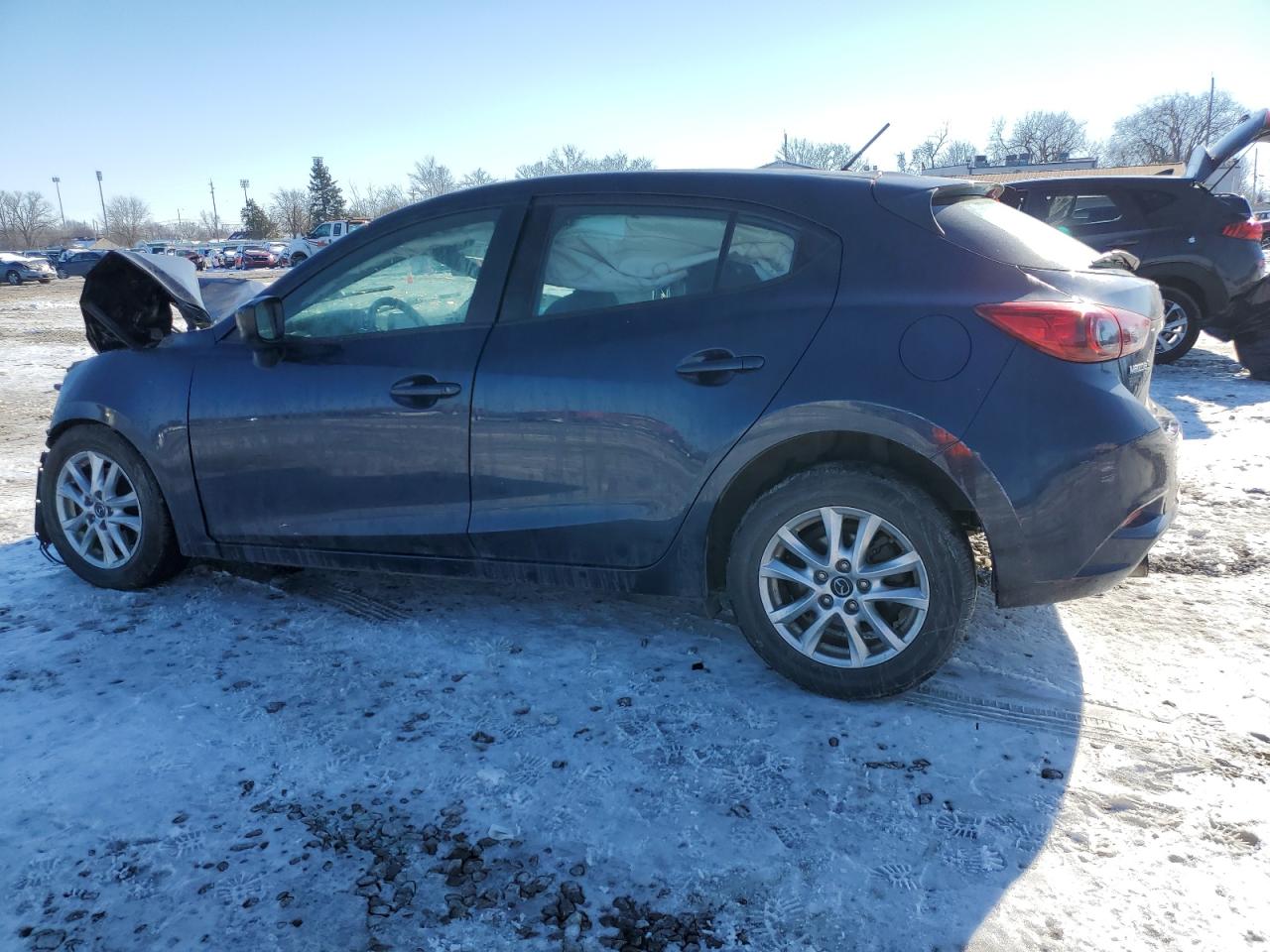 2018 Mazda 3 VIN 3MZBN1K77JM255380 Copart auction photo, front end / side damage thumbnail 2