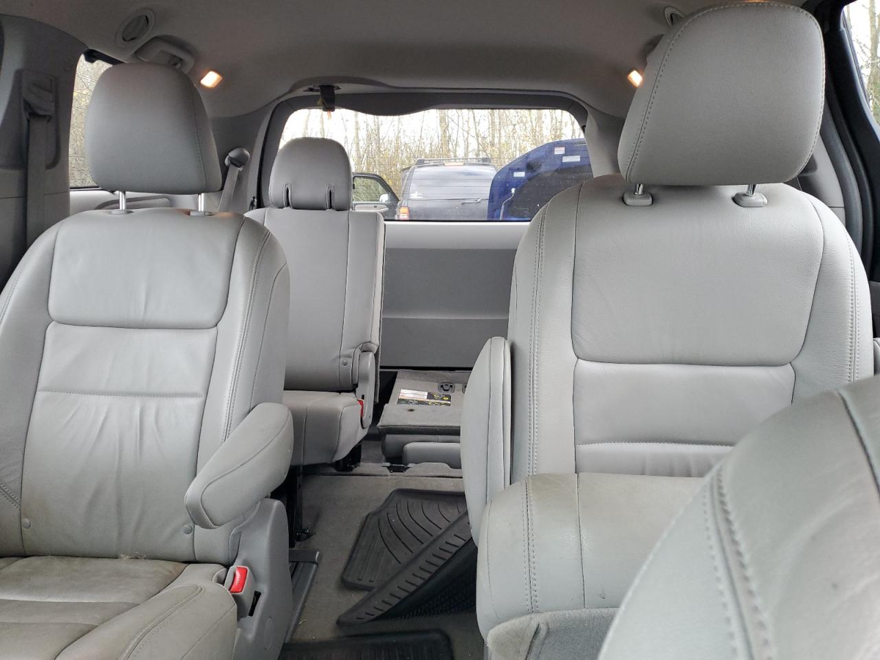 2018 Toyota Sienna VIN 5TDDZ3DC5JS200772 Copart auction photo, front end damage thumbnail 10