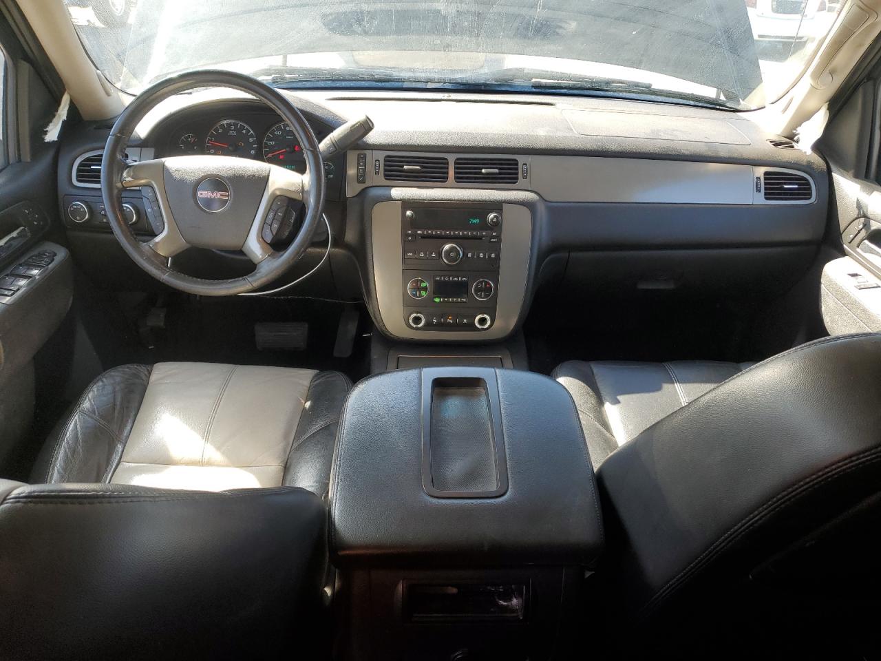 2010 GMC Sierra VIN 3GTRKWE35AG169855 Copart auction photo, front end / side damage thumbnail 8