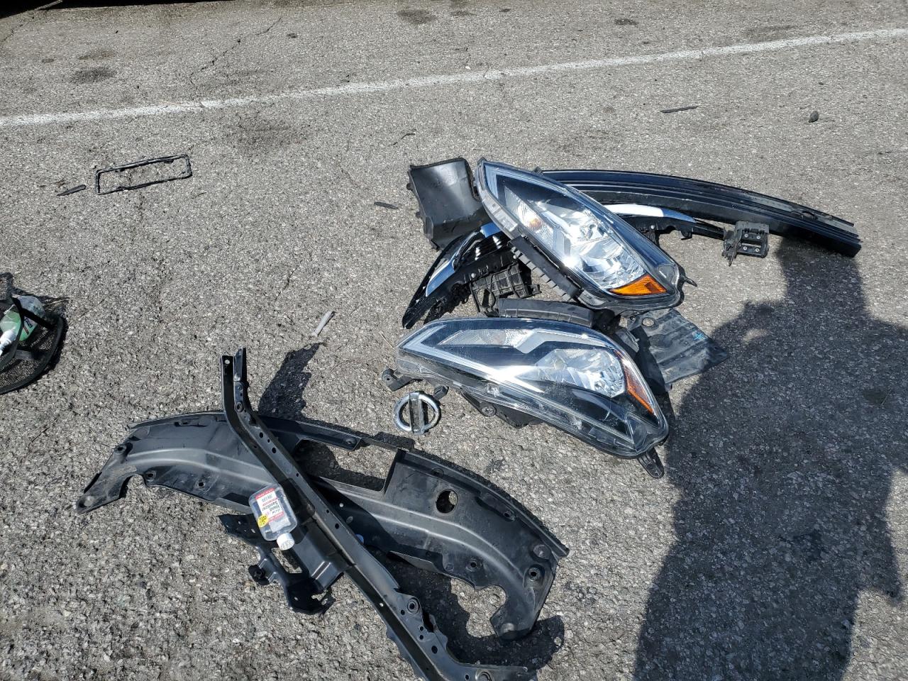 2018 Nissan Sentra VIN 3N1AB7AP9JY312640 Copart auction photo, front end damage thumbnail 12