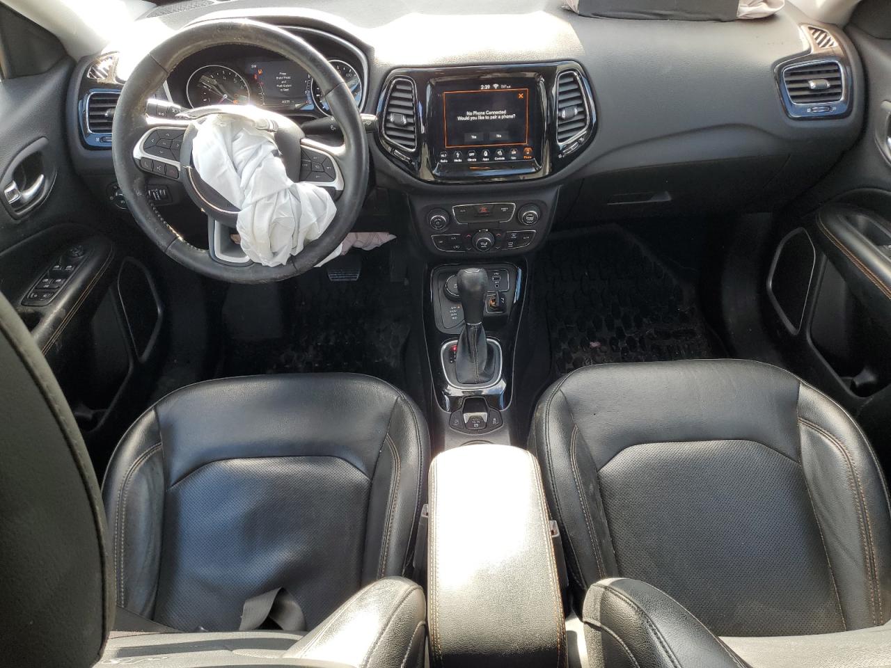2018 Jeep Compass VIN 3C4NJDCBXJT365586 Copart auction photo, front end damage thumbnail 8