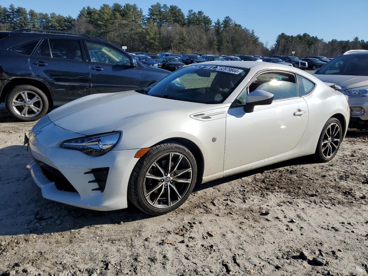 2018 Toyota GT86 VIN JF1ZNAA18J9701152