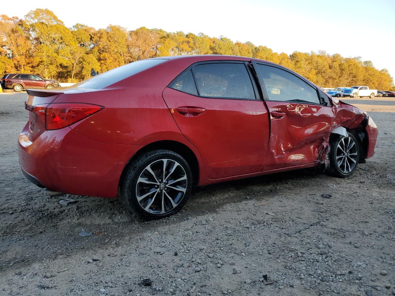 2018 Toyota Corolla VIN 5YFBURHE7JP817281 Copart auction photo, front end / side damage thumbnail 3